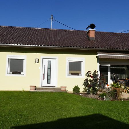 Ferienwohnung Stichauner Bodensdorf Δωμάτιο φωτογραφία
